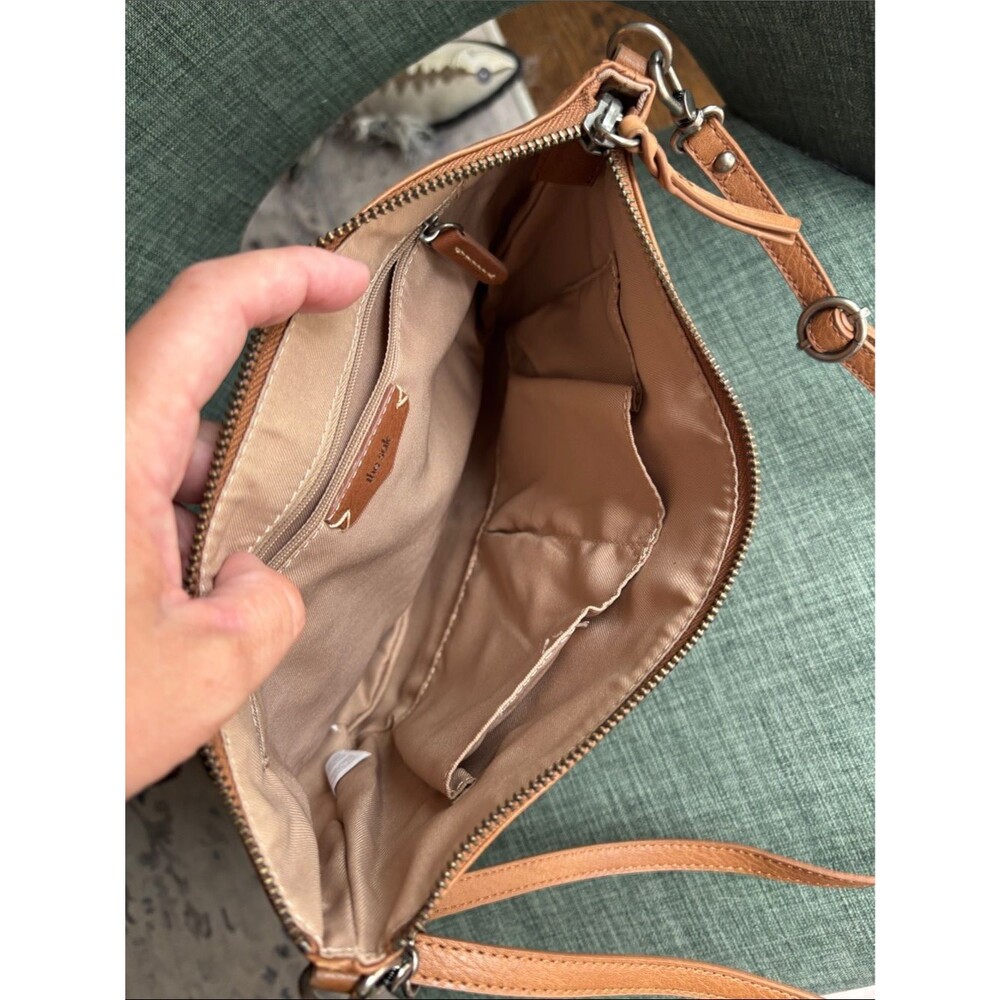 The Sak Oleta Embossed Brown Crossbody purse Bag tooled leather Women’s Classic - Picture 8 of 9